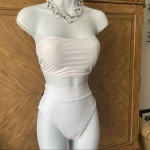 White High waisted 2pc tube top swimsuit